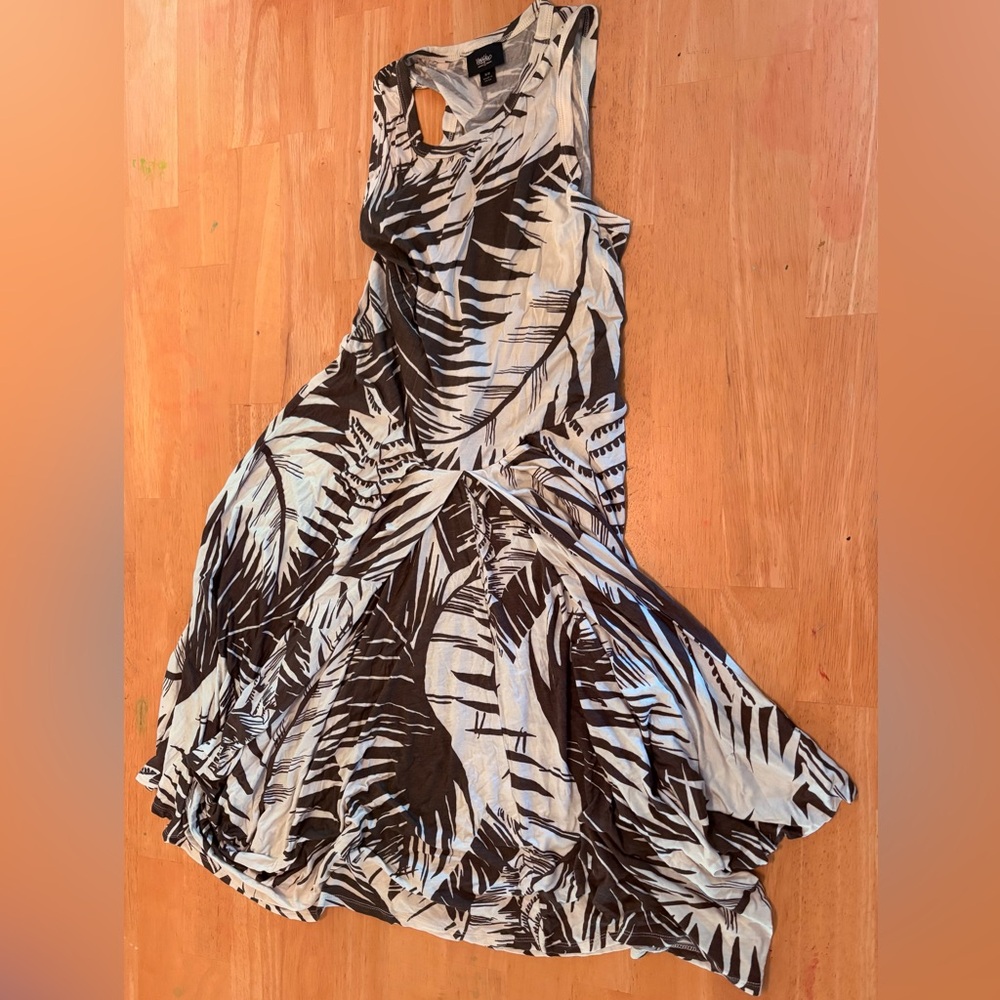 Tropical Leaf Print Sleeveless Dress